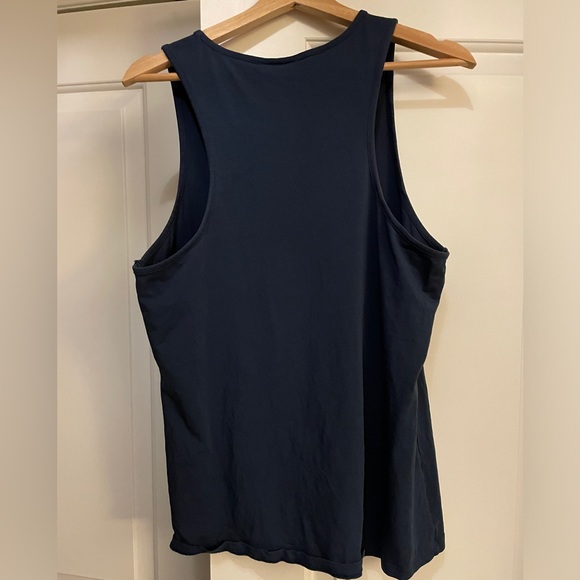 Gymshark Tank - Picture 2 of 3